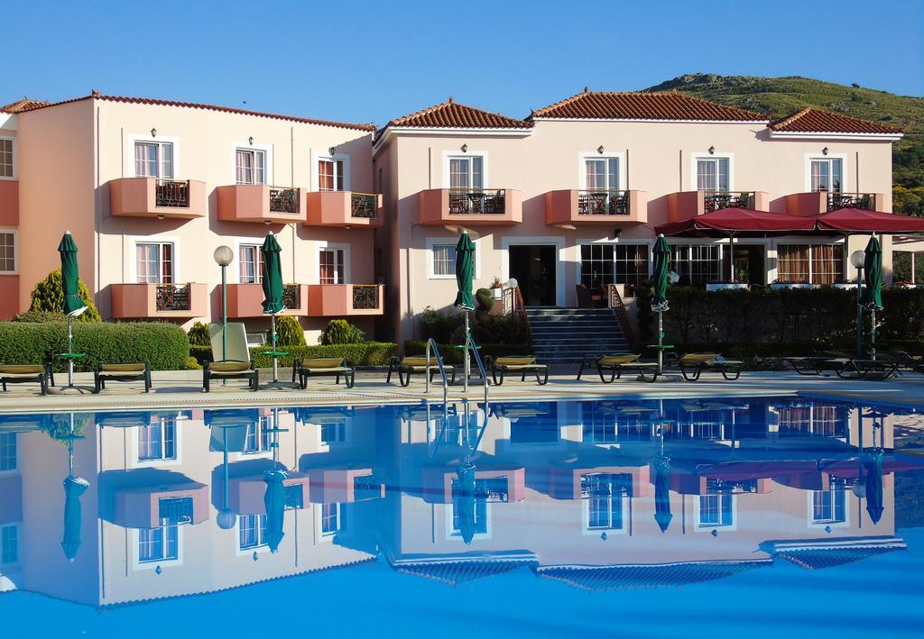 Hotel Bella Vista ミシナ エクステリア 写真